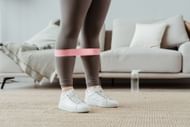 Resistance band offers several benefits. (Image via Pexels/MART PRODUCTION)